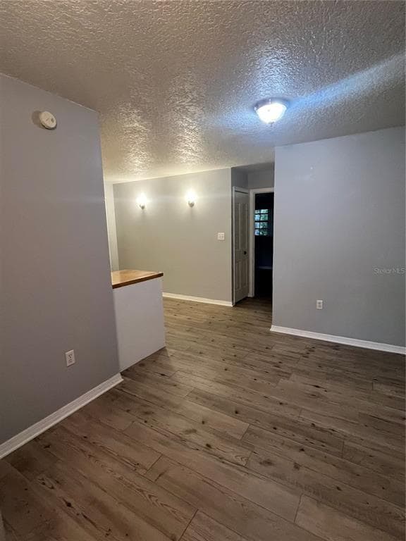 Photo - 1512 E 1st Ave Pl