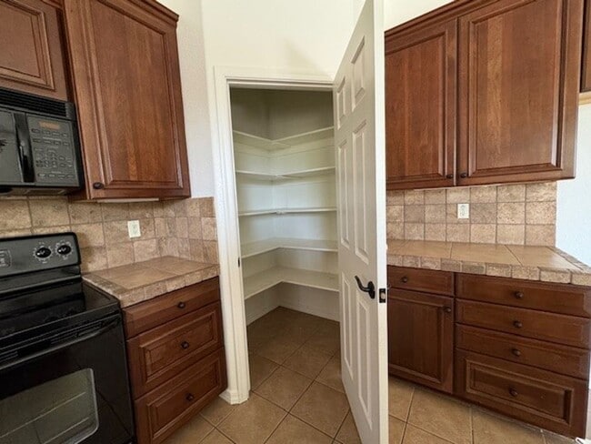 Photo - Laughlin Ranch 3 BR Large fenced Yard, 3 car-Boat Deep Garage Gated Entry on Parkway