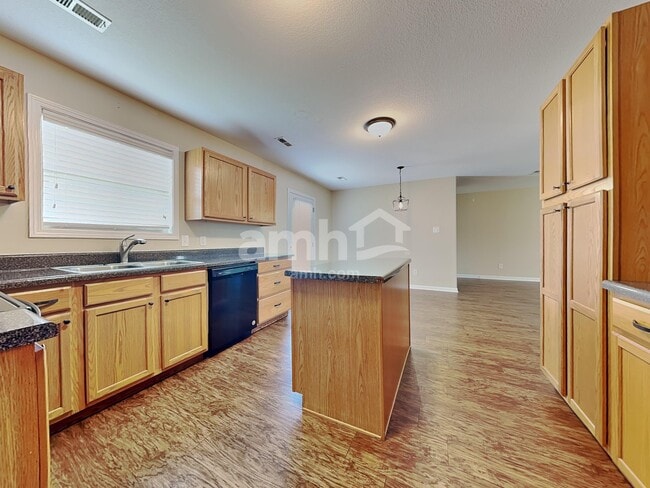 7904 Mill Park Ln