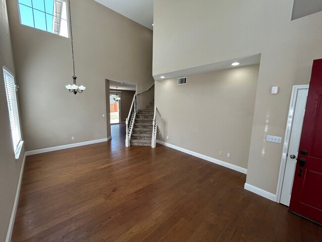 Photo - Beautiful Hidden Lake 3 Bed 3 Bath Home