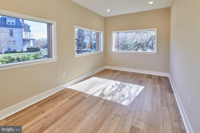 Photo - 1400 Delaware Ave Unit A1