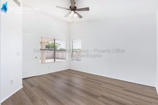 1503 W Remington Ct