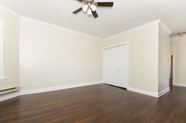 Photo - 3816 N Greenview Ave Unidad 1W