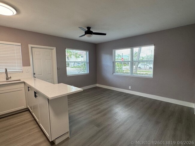 Photo - 4601 Poinciana St Unit 1