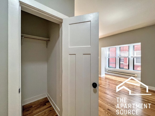 Photo - 4419 N Wolcott Ave Unidad B2