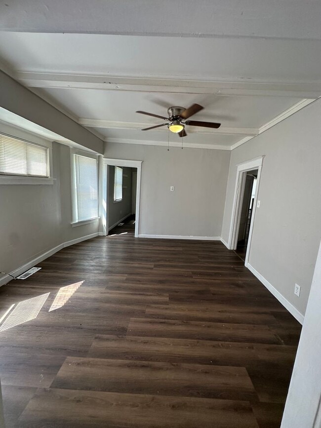 Photo - 4 bedroom