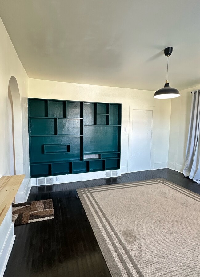 Washington - Washington Condo Unit 1