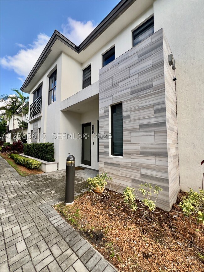 Building Photo - 8281 NW 48th St