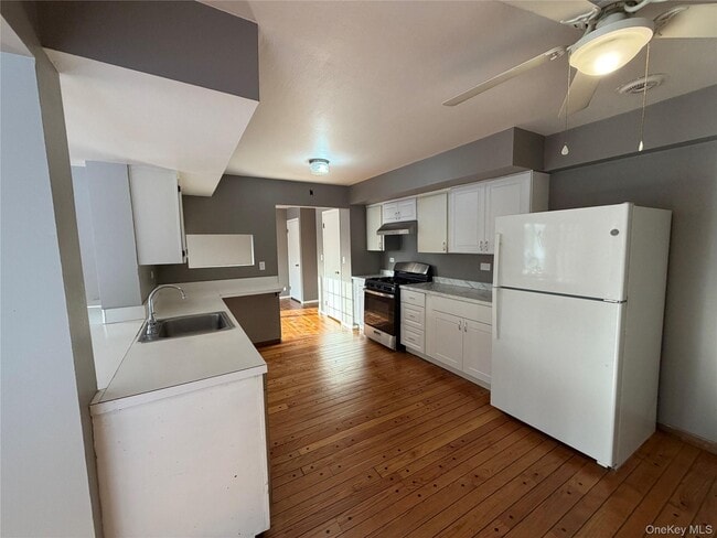 Photo - 4 Margaret Ln