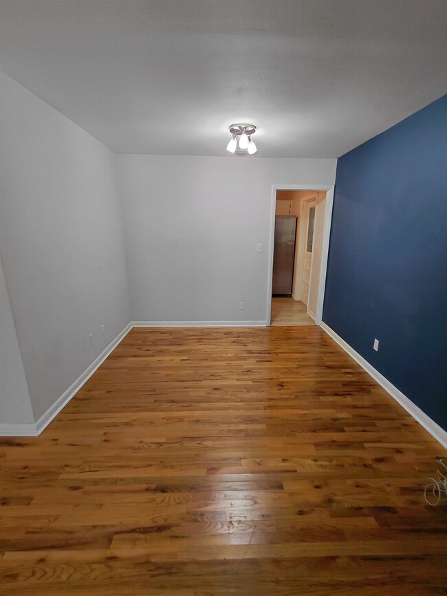 2106 Scenic Rd