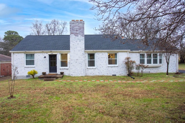 Photo - 2314 Deerwood Rd