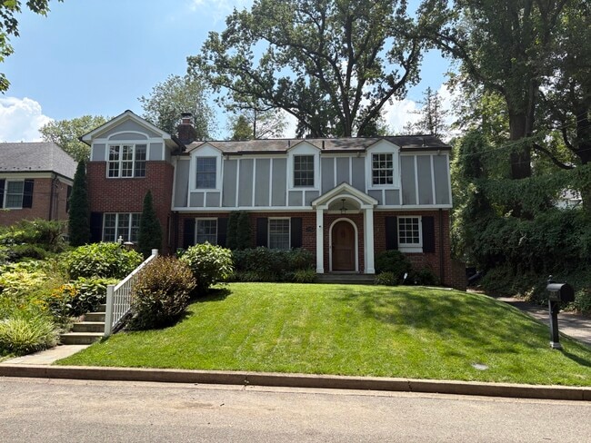 Photo - 4726 Sedgwick St NW House