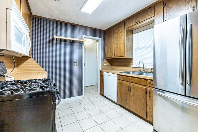 Photo - Adorable two bedroom home!