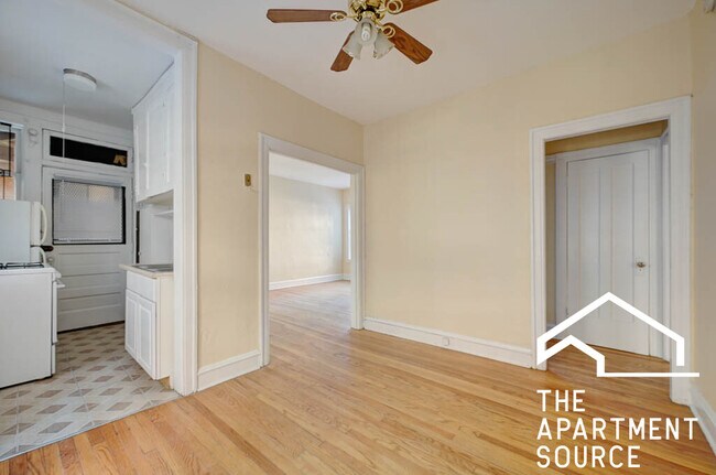 Photo - 1333 W Touhy Ave Unidad 1E