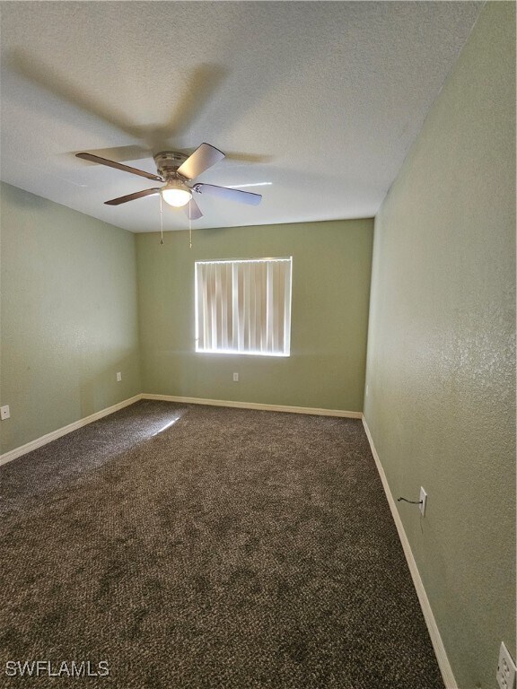 Building Photo - 8274 Key Royal Cir Unit 1011