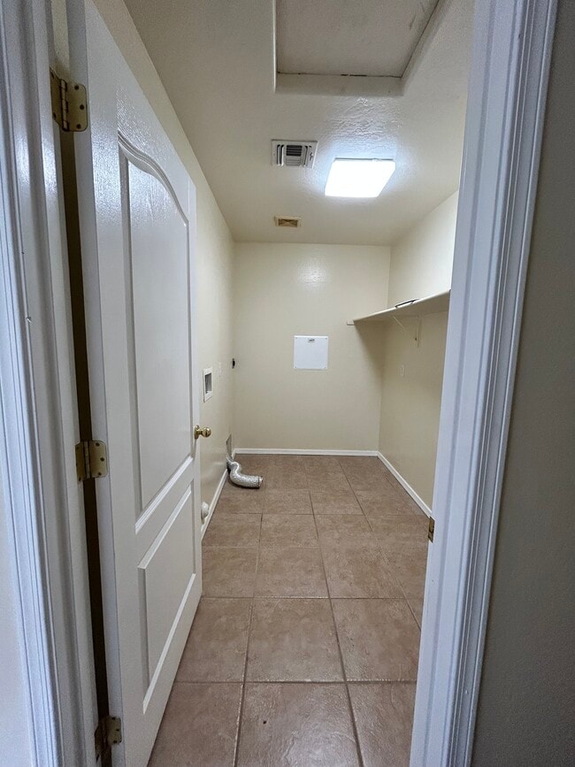 Photo - 8550 W Monaco Blvd Unit C