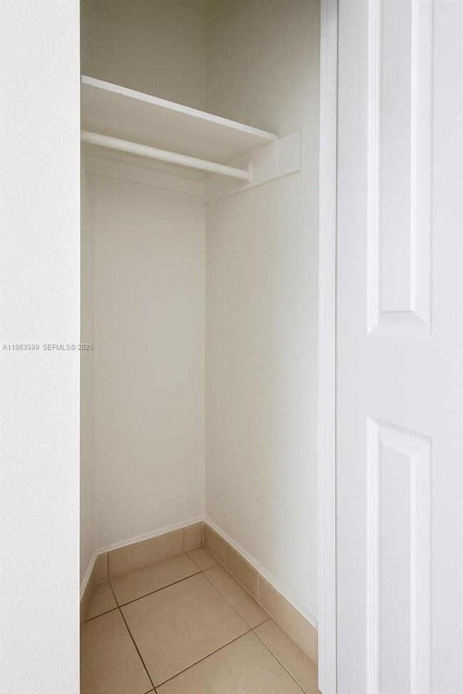 Photo - 1015 Palm Ave Unit 12A