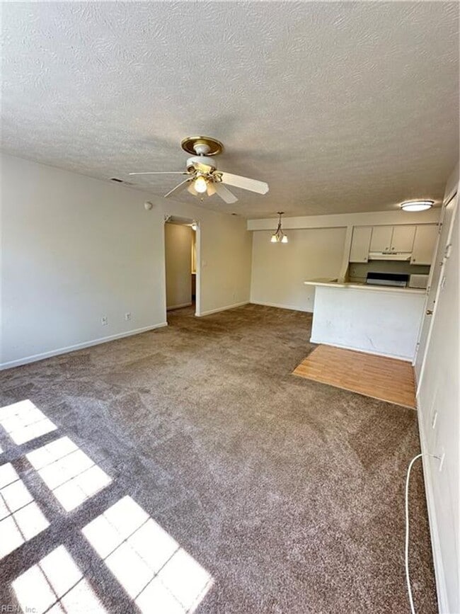 Photo - Hampton Club