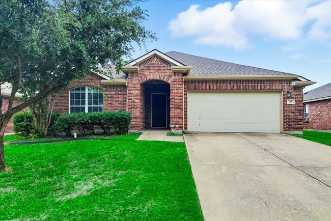 Building Photo - Great House in Quiet Neighborhood