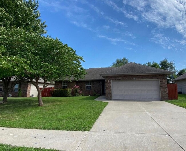 Building Photo - 3 Bed 2 Bath 2 Car Home in NIXA MO!!!