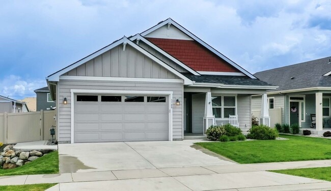 Photo - Elegant and Pristine Post Falls Home