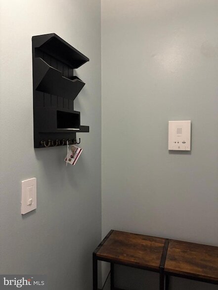 Photo - 206 N George Mason Dr Unit 1