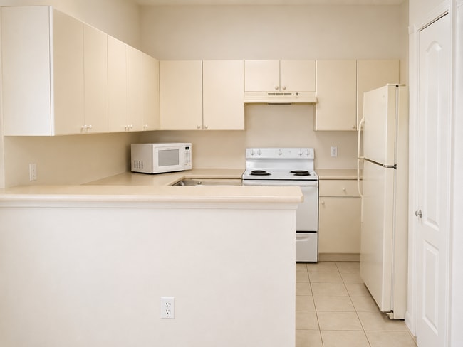 Photo - 1016 Shoma Dr Unit 2