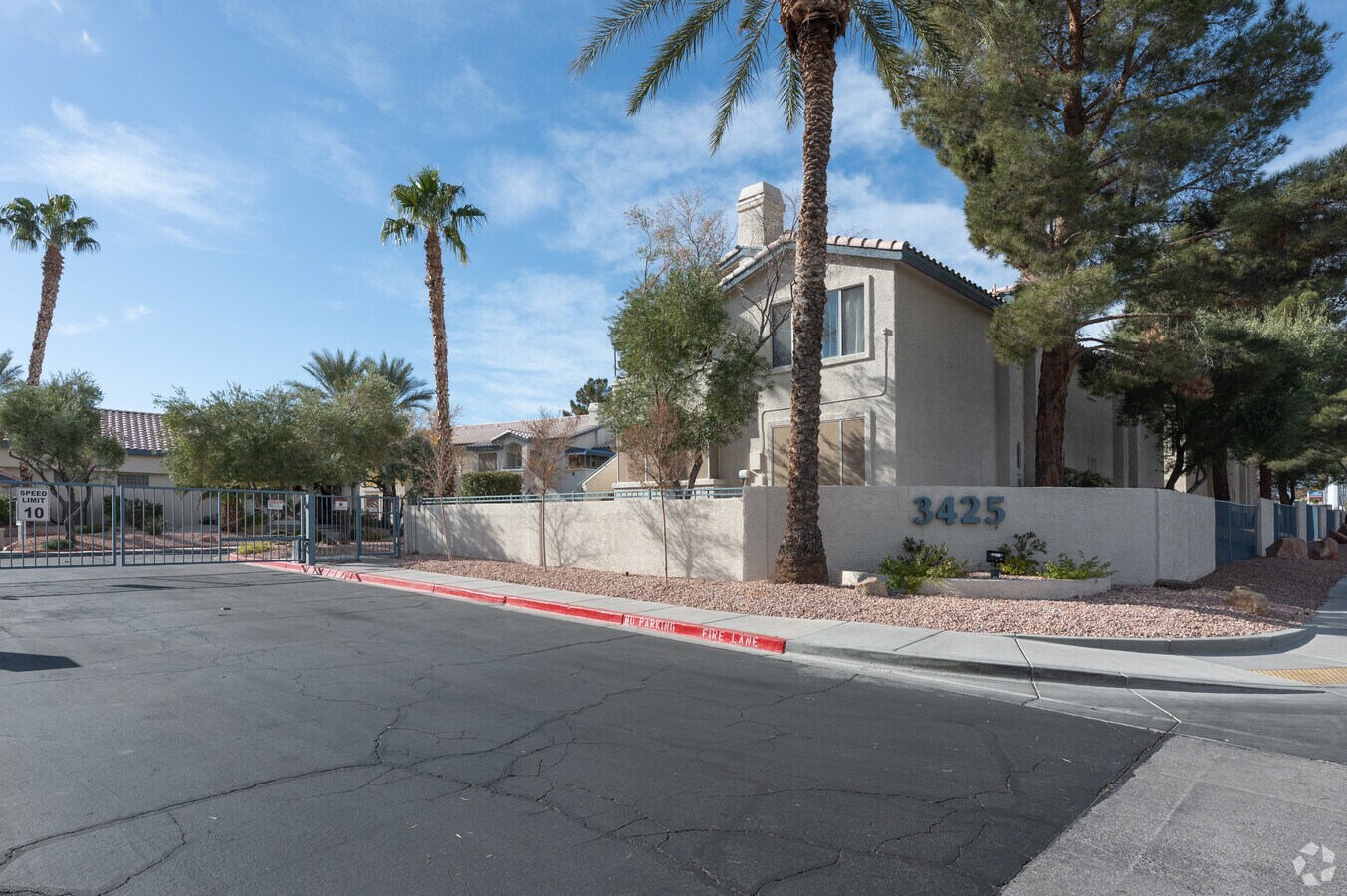 Property Entrance - Canyon Willow Pecos