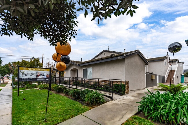 Exterior - The CitiZen South Bay on Anza