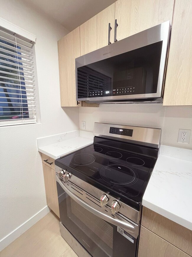 Photo - Wellington Place Apartments