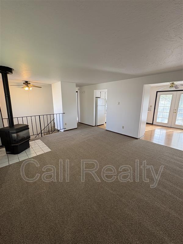 Photo - 3911 S Moffitt Rd