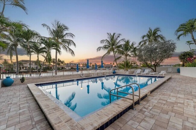 Photo - 1222 Hillsboro Mile