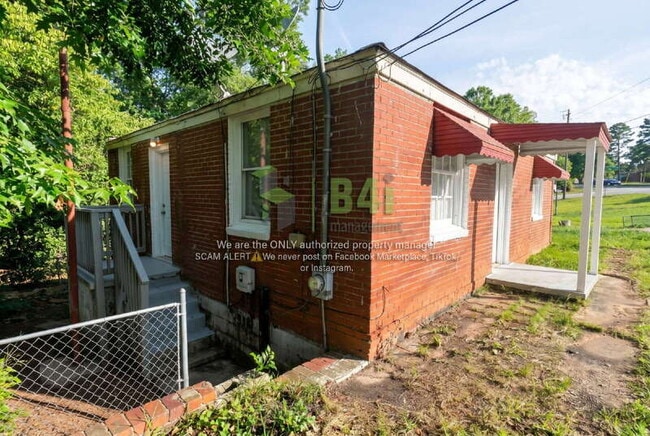 Photo - 171 Munson Dr