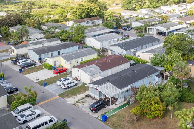Americana Village Condominiums | Miami, FL | ForRent.com
