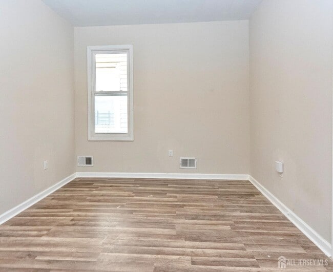 186 N 17th St Unit 1