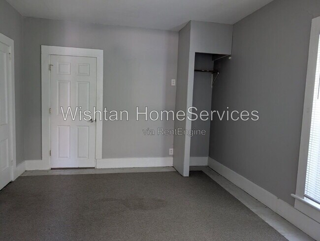 Photo - 448 W 3rd Ave Unit 4