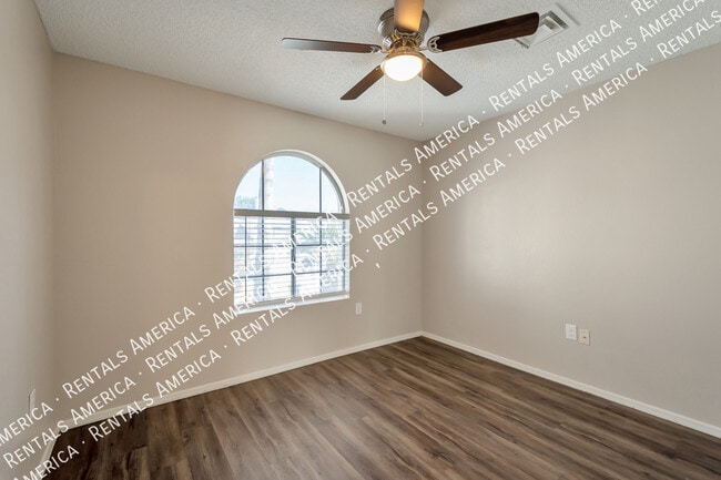 Photo - 3435 W Frankfurt Dr