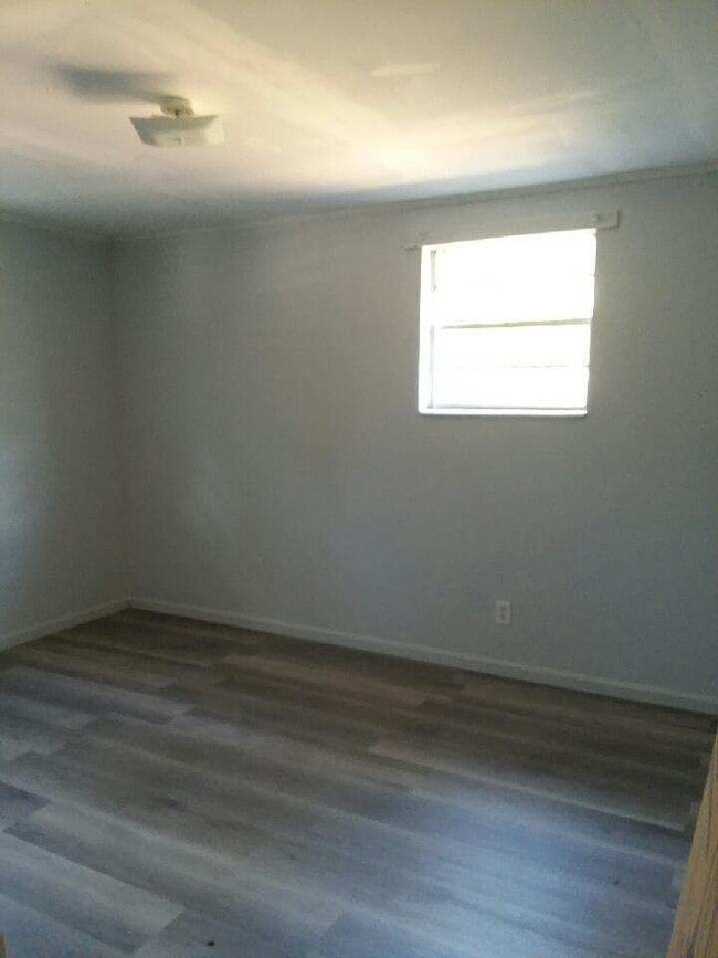 Photo - 608 Quarterman St