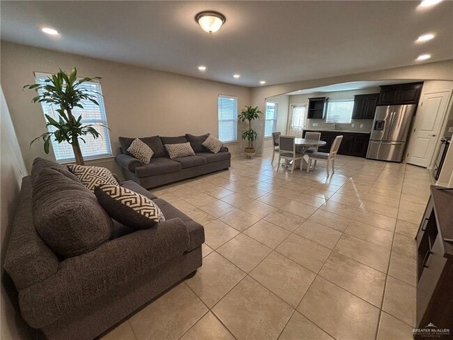 Photo - 16 Antelope Cyn St