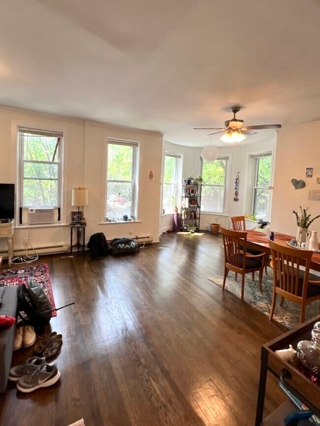 Photo - 2905 N Mildred Ave Apartments Unit 3