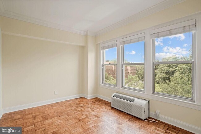 Photo - 2500 Q St NW Unit 649