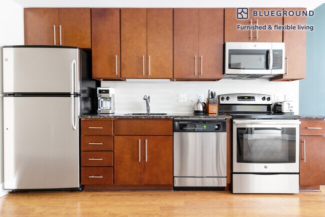 Photo - 415 L St NW Unit FL9-ID203