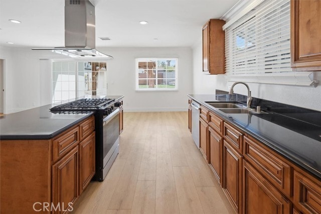 Photo - 24324 Victory Blvd