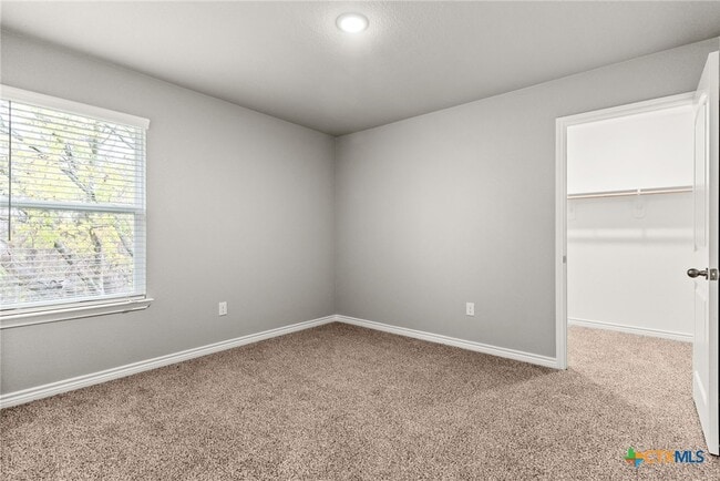 Photo - 304 Blair St