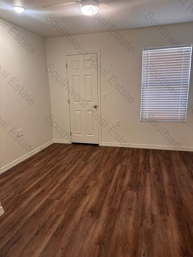 Photo - New Spacious 2 bedroom 2 bath Duplex.