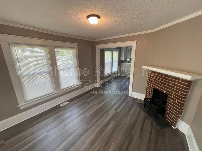 Photo - 1409 Dogwood Ave