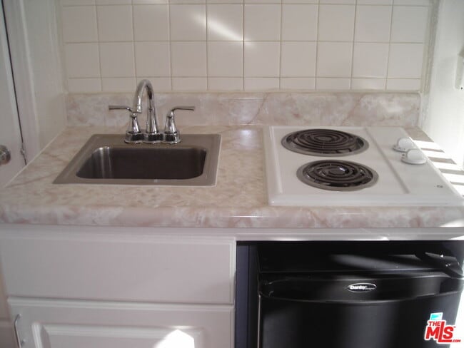 Photo - 729 S Union Ave Unit 228