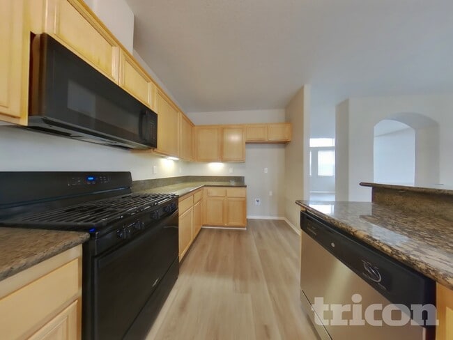 Photo - 733 Pino Ave