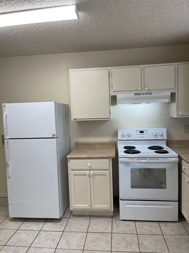 Photo - 2336 Elm Park Dr
