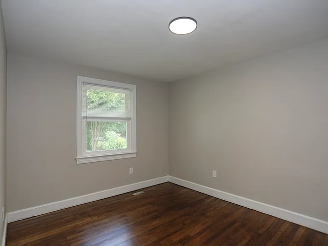 Photo - 219 Anderson Dr